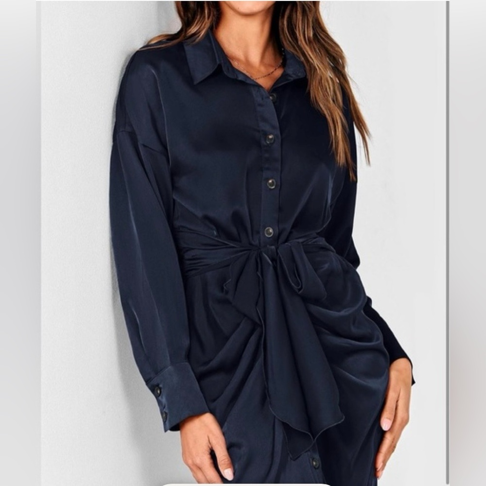 Linsery NWOT Navy Blue Belted Maxi Ruched Shirt Dress - Size M - Picture 1 of 14